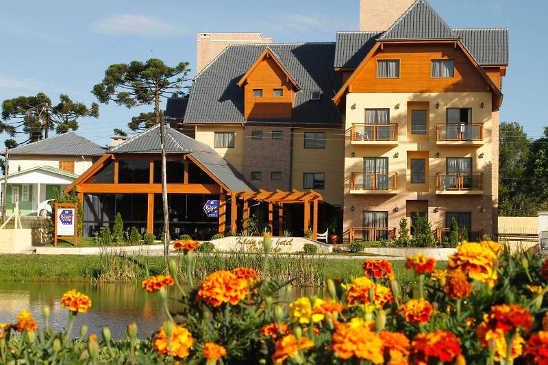 Sky Ville Hotel Грамаду Екстер'єр фото